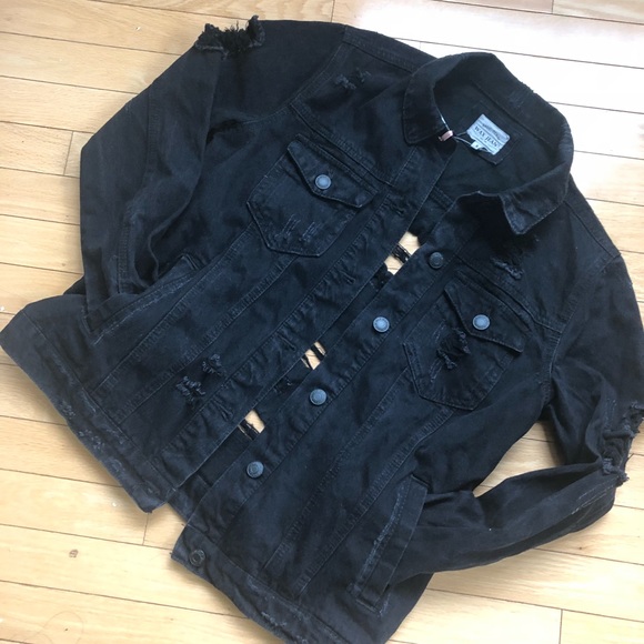 THINK VINTAGE ONLINE Jackets & Blazers - ✖️BLACK DISTRESSED WOMANS DENIM JEAN JACKET *NWT*